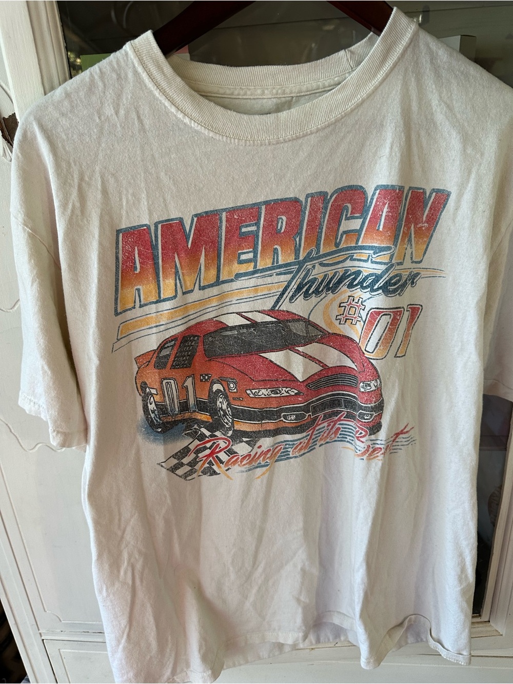 Vintage American Thunder Racing Car Graphic Tee - White with Red Accent